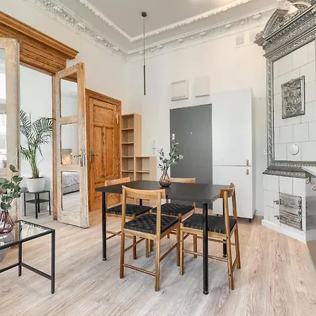 Kamienica Nr 20 Centrum Апартаменты *