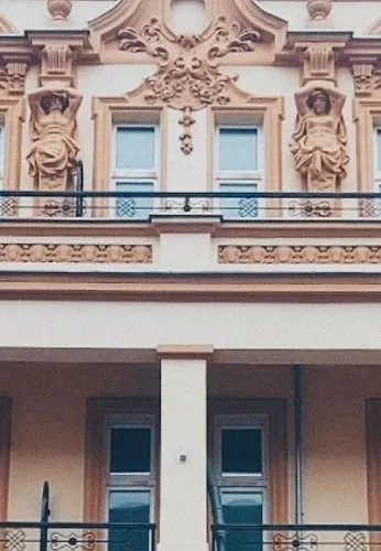 Kamienica Nr 20 Centrum *